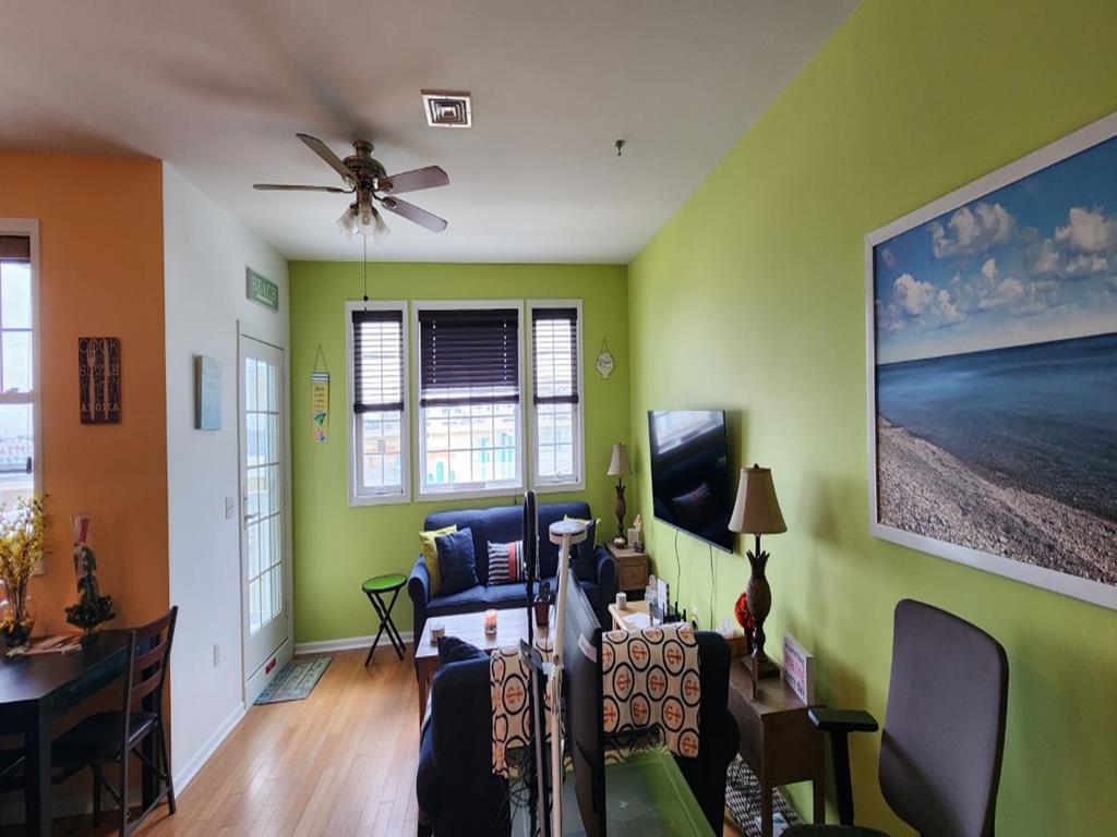 410 EAST LAVENDER ROAD AVANTI 201 WILDWOOD CREST SUMMER VACATION RENTALS with POOLS at